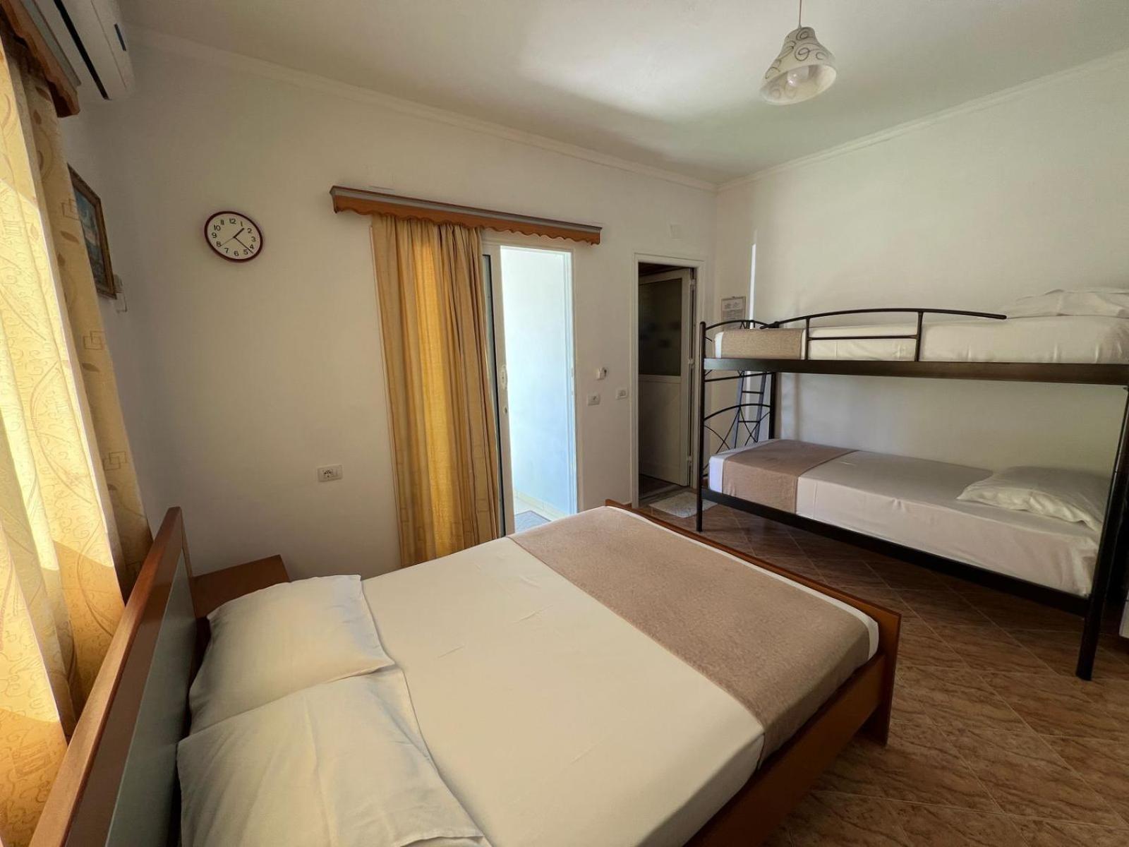 Golden Villa Ksamil Exterior photo